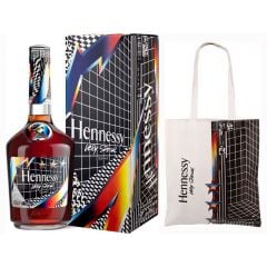 Hennessy V.S. Limited Edition By Pantone (750 ml) (Brandy)