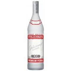 Stolichnaya  Night Edition (700 ml)